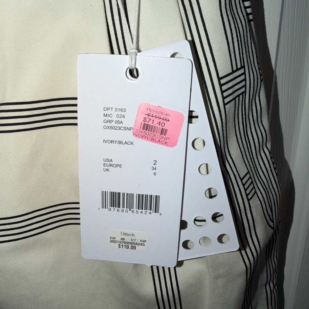 Geometric Patterned Shorts NWT - image 5